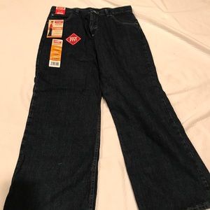 Boys Wrangler Jeans - size 16 husky. Loose fit